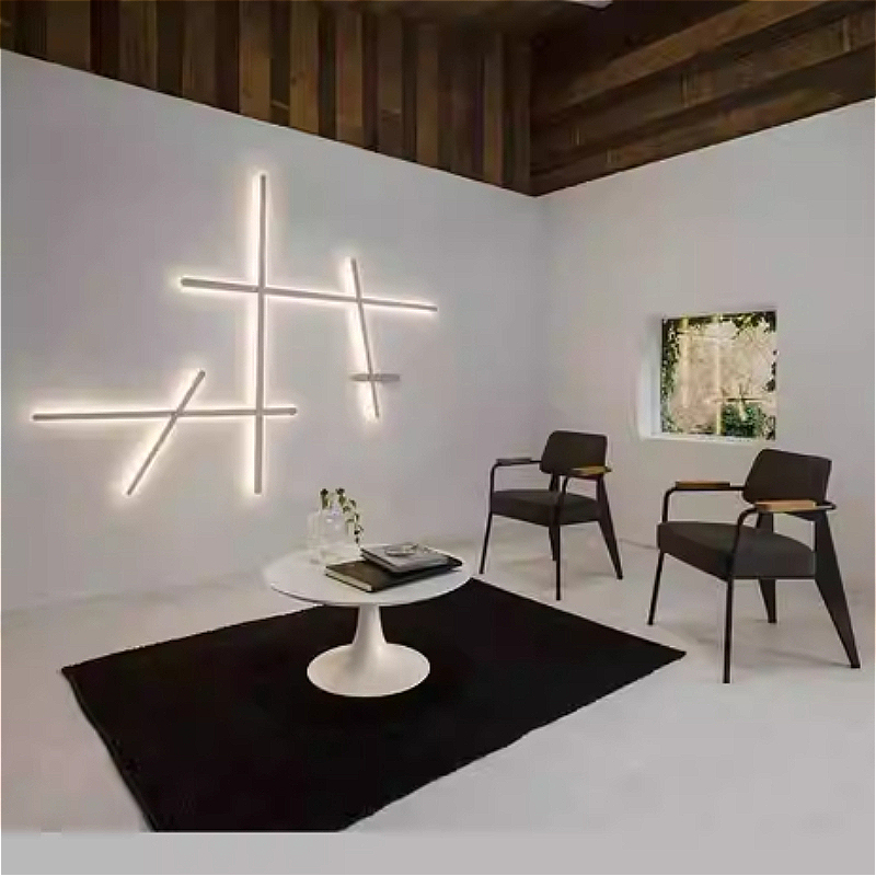 Italy Line Metal LED Wall Pend - Home Decor Outlet ulasan dan harga