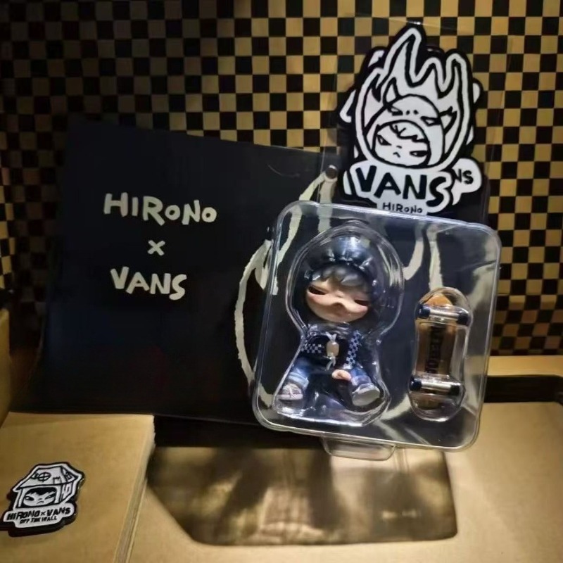 POPMART Hirono X VANS Co-brand - Home Decor Brand ulasan dan harga