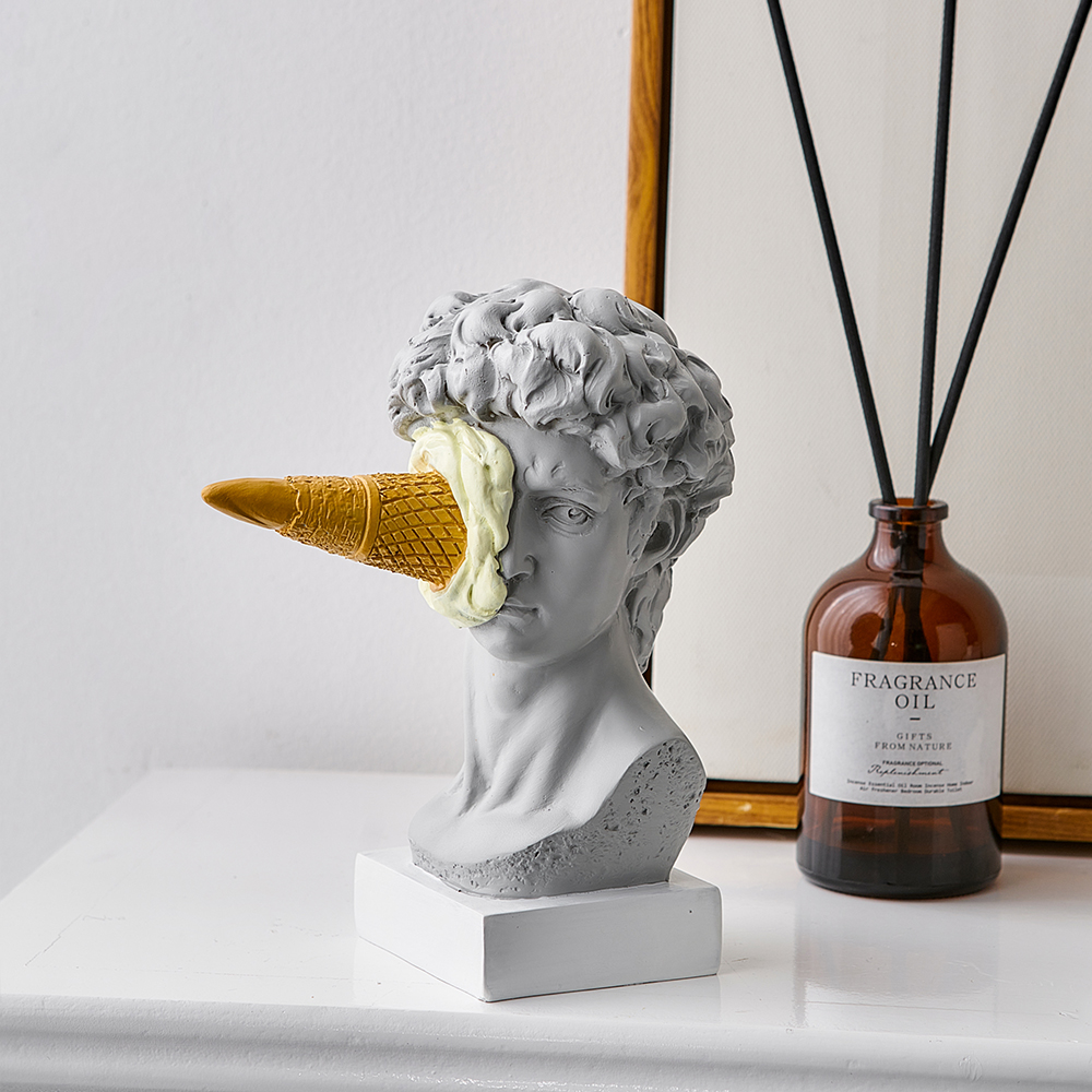 Modern Nordic Figure Ornament  - Home Decor Y2K ulasan dan harga